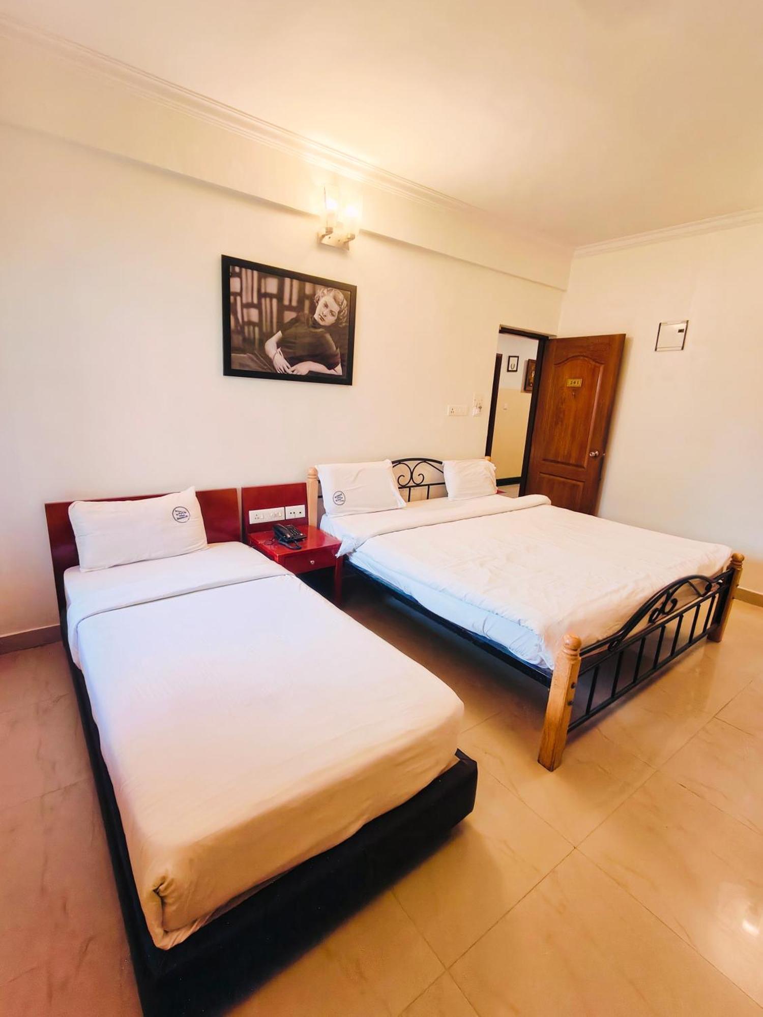 Kings Suites Palace Grounds Bangalore Exterior photo